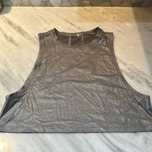 Lululemon top